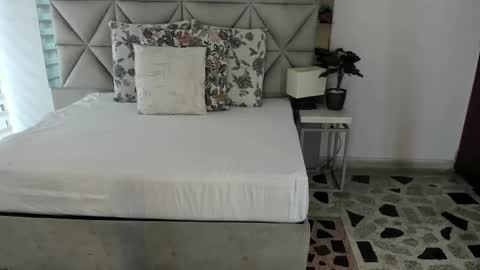  Nina  online show from October 16, 8:32 pm