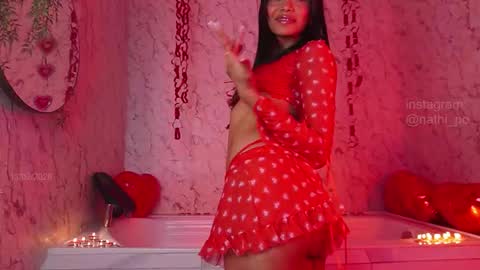 Snapshot of nina_ponse chatting on February 13, 8:49 pm Natalia FOLLOW ME ---- nathy po online show from February 13, 8:49 pm