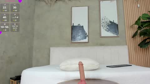 Snapshot of nina_soul chatting on December 19, 3:08 pm NINA online show from December 19, 3:08 pm