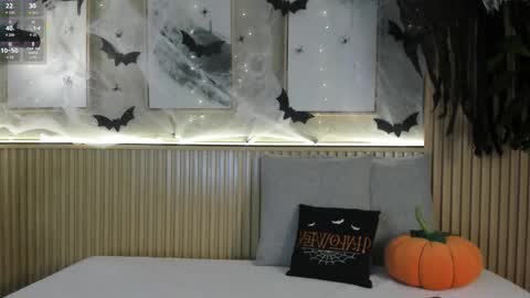 NINA online show from October 25, 11:51 am