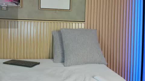 NINA online show from November 22, 12:37 pm