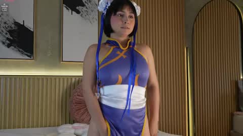 NINA online show from April 13, 11:59 am