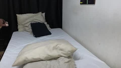 Ninaa fox online show from January 18, 6:43 pm