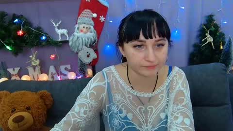 ninaflawlees online show from December 1, 10:21 pm