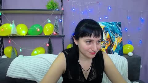 ninaflawlees online show from January 15, 10:35 pm