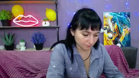 ninaflawlees online show from January 23, 2:44 am