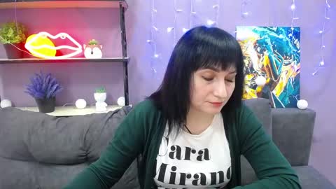 ninaflawlees online show from January 28, 7:21 pm