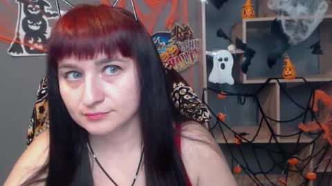 ninaflawlees online show from October 30, 1:23 pm