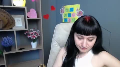 Snapshot of ninaflawlees chatting on May 22, 7:04 am ninaflawlees online show from May 22, 7:04 am