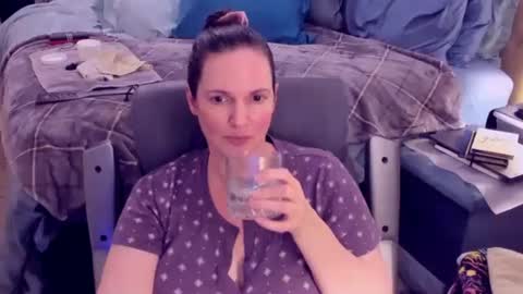 Nina Jaymes online show from January 17, 8:45 am