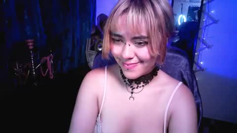 Snapshot of ninamon206063 chatting on September 24, 9:51 pm NIina Mon online show from September 24, 9:51 pm