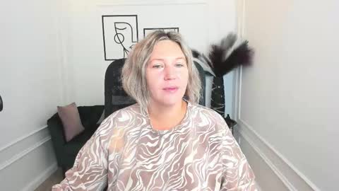 ninastarle online show from September 28, 4:29 am