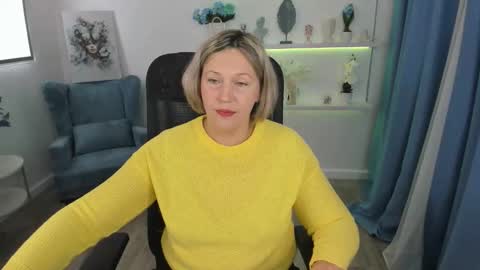 ninastarle online show from October 1, 4:51 am