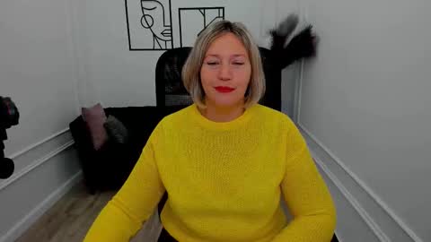 ninastarle online show from October 2, 4:41 am