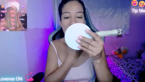 ninatinydoll1 online show from September 22, 10:28 am