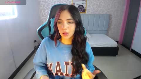 Ninfa  online show from January 14, 11:20 am