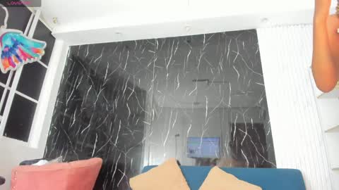 nini_beyker online show from March 31, 12:16 pm