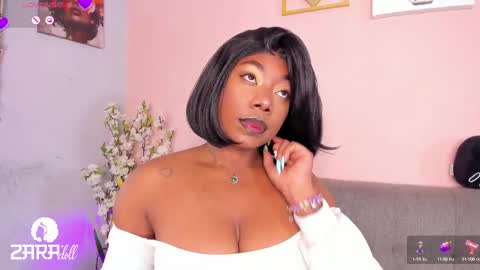 Snapshot of nini_martinii chatting on September 18, 10:06 am NINI  online show from September 18, 10:06 am