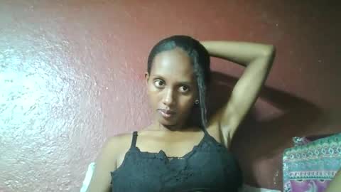 ninie246746 online show from February 20, 10:05 am