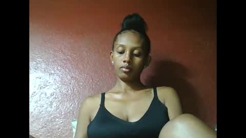 ninie246746 online show from February 25, 12:13 pm