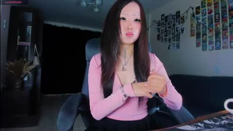 Yumi  ig yumibaee online show from May 7, 8:36 pm