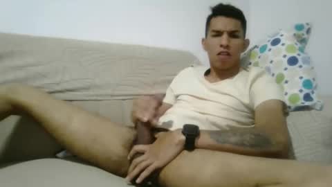 nino_sty online show from February 11, 1:38 pm