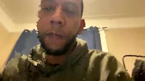 Snapshot of ninolindo919 chatting on October 22, 11:15 pm ninolindo919 online show from October 22, 11:15 pm