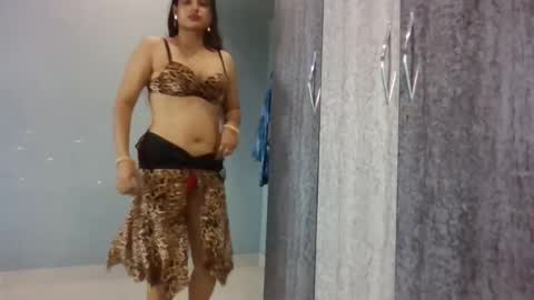 Snapshot of nisha_baby chatting on July 3, 5:14 am Nishu online show from July 3, 5:14 am