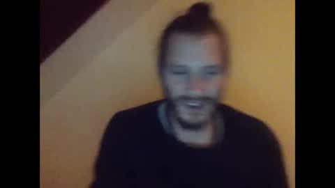 Snapshot of nitai84 chatting on December 22, 11:41 pm Nitai online show from December 22, 11:41 pm