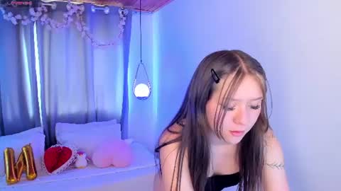 Snapshot of nixiesterling chatting on June 20, 7:38 pm Nixie online show from June 20, 7:38 pm