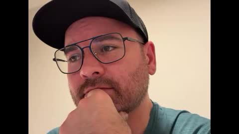 Snapshot of njerseydude82 chatting on February 24, 6:00 am Jason online show from February 24, 6:00 am