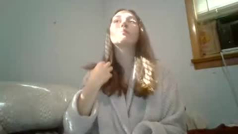 njsnowbunny online show from October 18, 6:52 pm