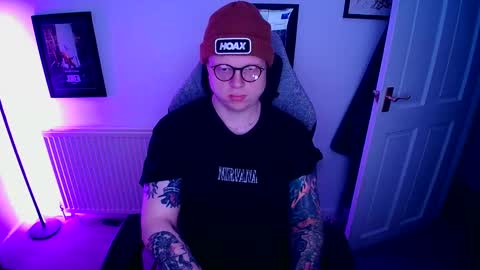 Snapshot of nlrb93 chatting on March 10, 11:06 pm BNate93 online show from March 10, 11:06 pm