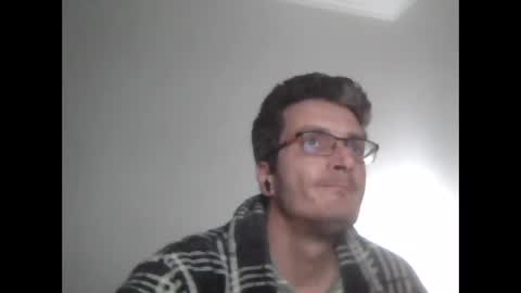 Nuno online show from December 17, 11:05 pm