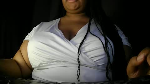 Snapshot of nmorathegoddess chatting on January 19, 5:11 am NMora the Goddess online show from January 19, 5:11 am