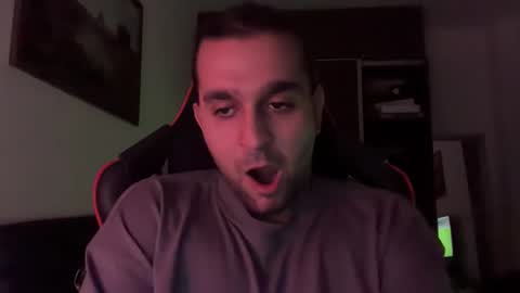 Snapshot of nnichox_snow chatting on October 30, 8:09 pm nnichox_snow online show from October 30, 8:09 pm