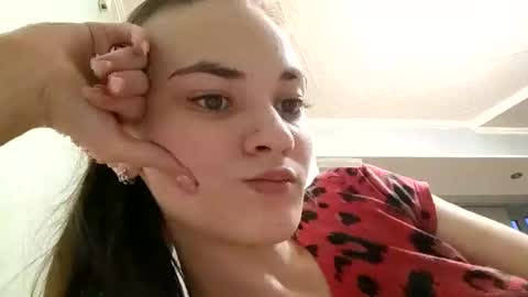 nniicckk2211 online show from January 12, 1:48 pm
