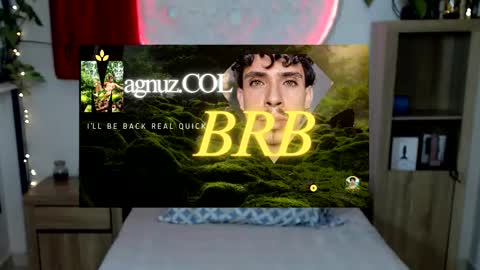 Snapshot of no_face_69 chatting on February 17, 4:09 am x online show from February 17, 4:09 am