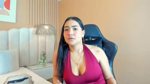 Noa online show from November 30, 2:59 am