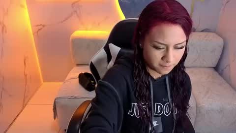 Noa  online show from November 5, 12:38 pm