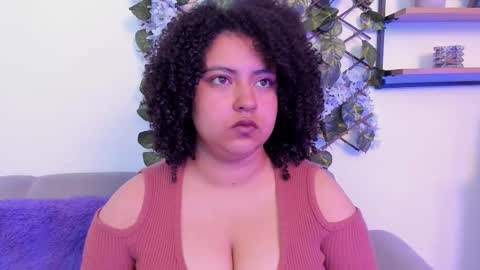 N O A online show from December 16, 7:52 pm