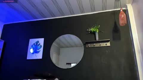 Noah  online show from November 12, 3:29 am