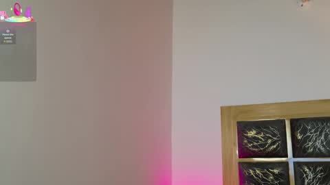 noah_0814 online show from September 30, 3:11 am