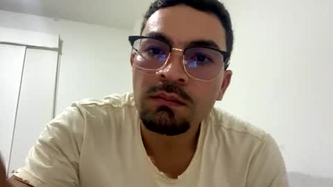 Snapshot of noah_3050 chatting on October 9, 1:36 am noah_3050 online show from October 9, 1:36 am