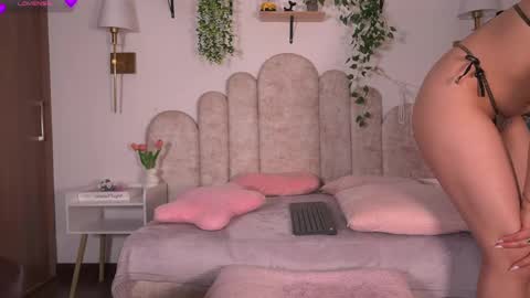 noah__23 online show from April 12, 10:48 pm