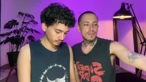 Snapshot of noah_and_steven chatting on July 6, 4:20 pm noah_and_steven online show from July 6, 4:20 pm