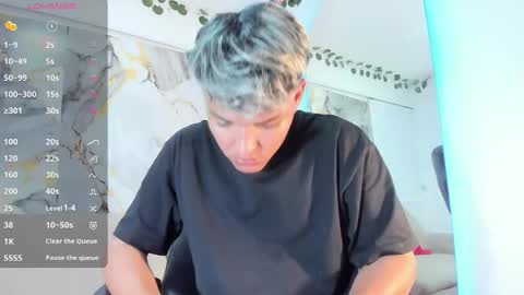 noah online show from March 26, 2:17 am