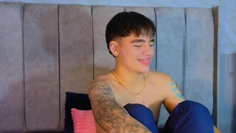 NOAH  online show from February 15, 2:37 am