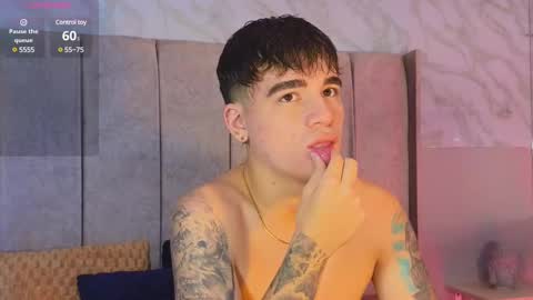 NOAH  online show from March 2, 11:53 pm