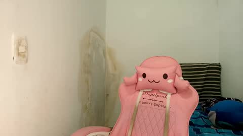 Noah online show from February 26, 9:58 pm